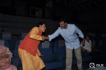 Chiranjeevi at Sachin Tendulkar Kadu Premiere Show